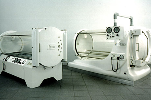 Daily Inspection of Hyperbaric Oxygen Therapy (HBOT) Chamber Windows